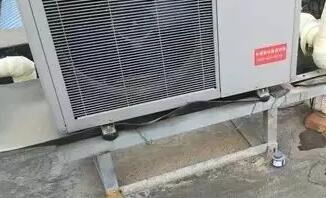 空調(diào)主機(jī)漏水怎樣進(jìn)行維修